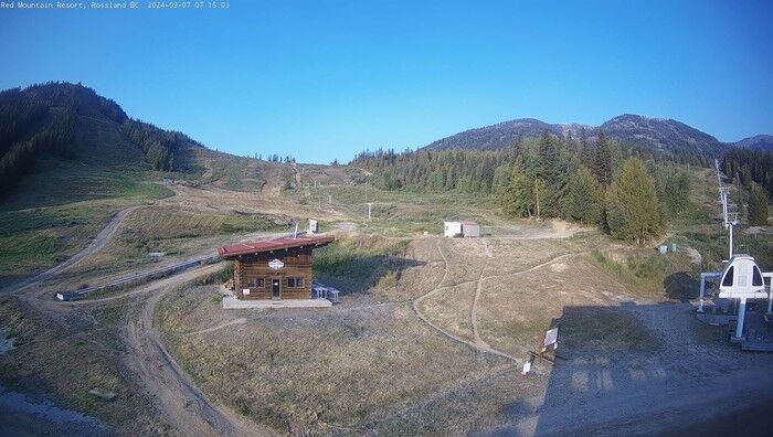 Base Lodge Cam (View: Red and Granite Mtns)